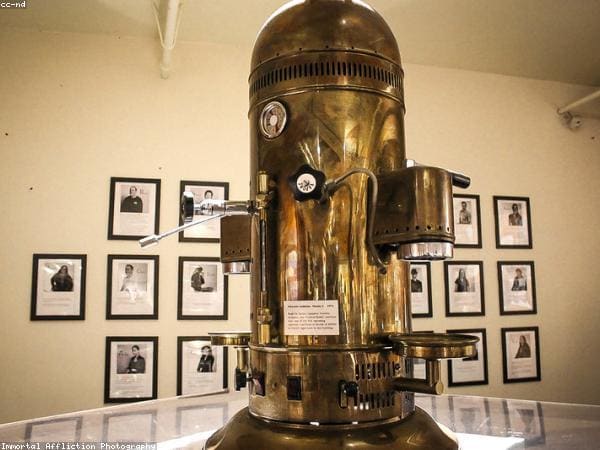 Espresso machine thread