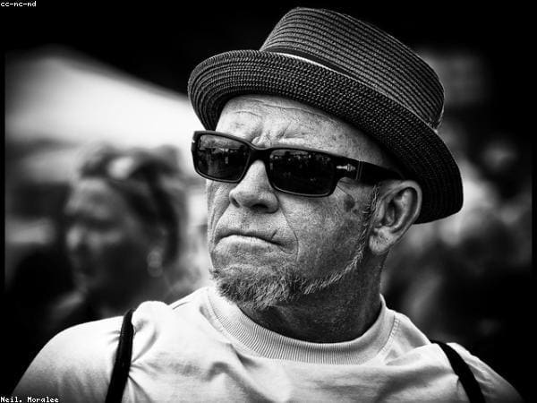 Sunglasses affiliate product
